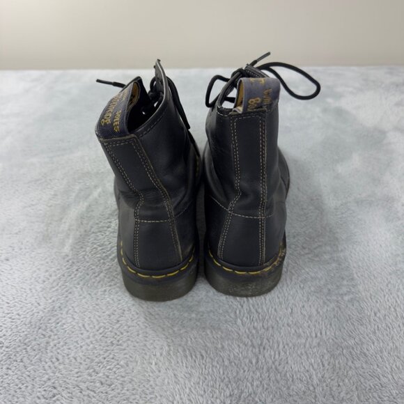 Black Leather Boots - Picture 7 of 15